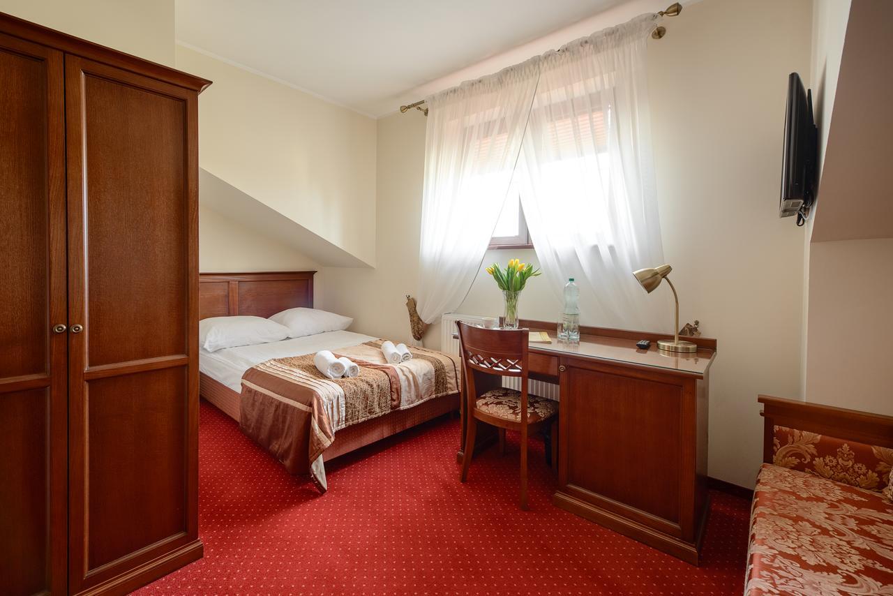 Dworek Vesaria Lublin Extérieur photo